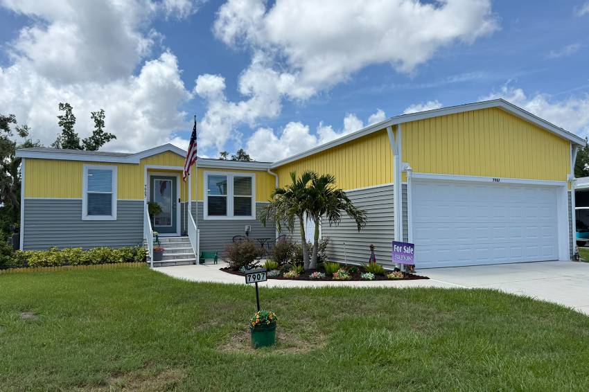 7907 Chandler St a Ellenton, FL Mobile or Manufactured Home for Sale